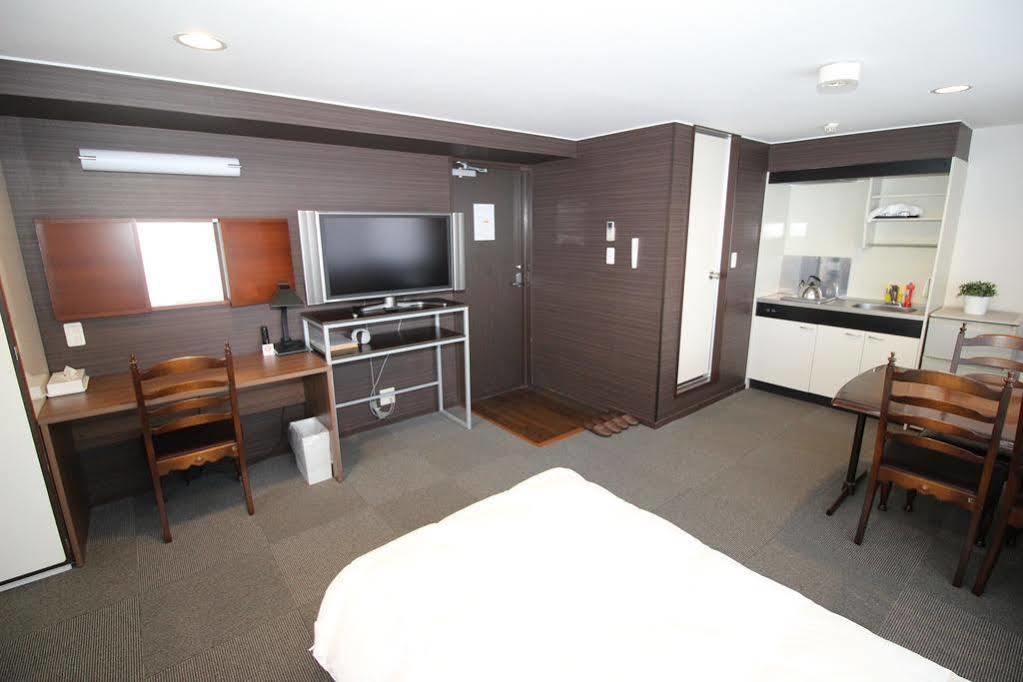 Hotel Chrysantheme Kyōto Esterno foto